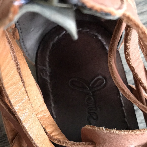 Joie sandals 7.5 - Picture 3 of 9